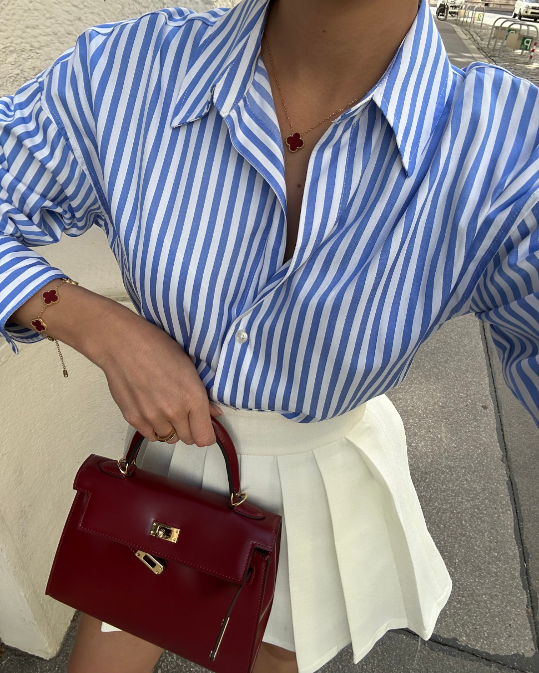 MARAIS | MINI SAC EN CUIR BORDEAUX ÉLÉGANT