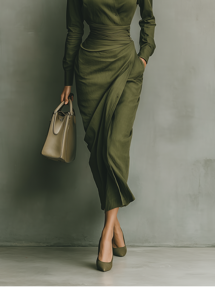 MARAIS | ROBE PORTEFEUILLE SATINÉE AVEC CEINTURE