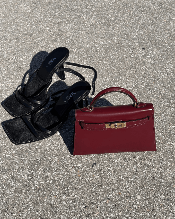 MARAIS | MINI SAC EN CUIR BORDEAUX ÉLÉGANT