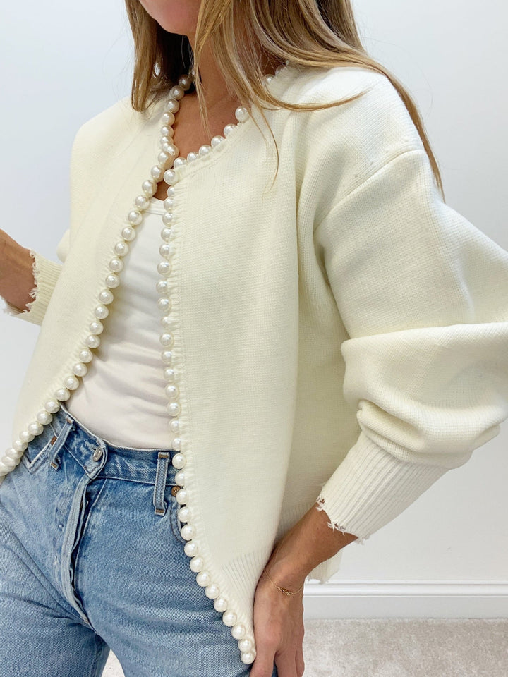 Amaraine I Cardigan élégant orné de perles