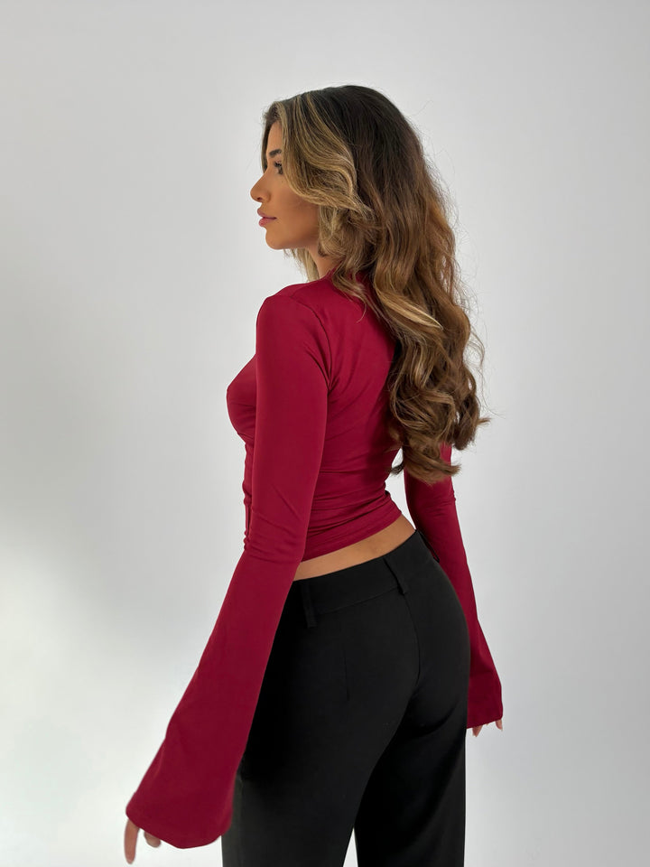 MARAIS | NORDIQUE CHIC HAUT EN DENTELLE