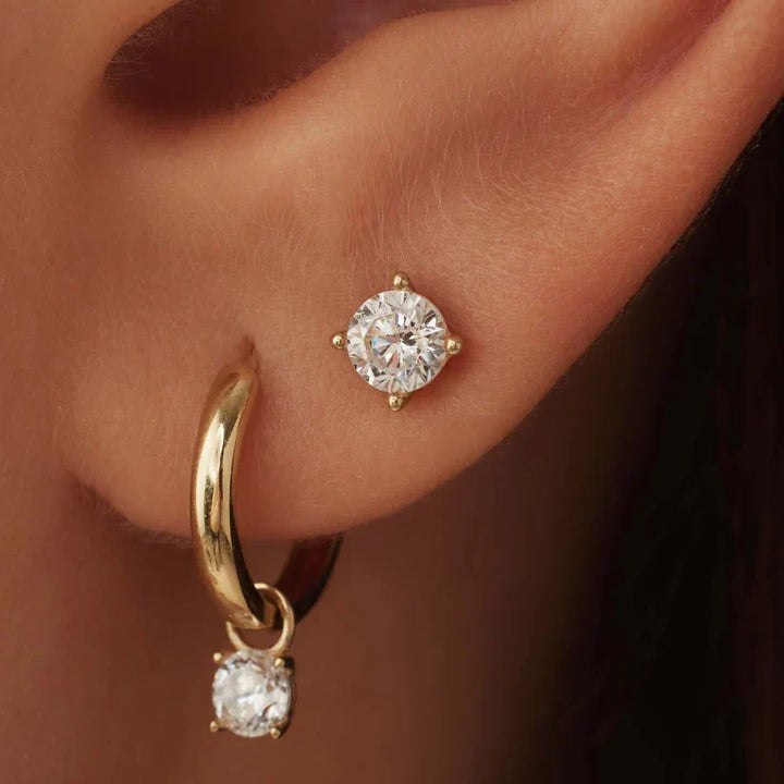 MARAIS | BOUCLES D’OREILLES AVEC PIERRE LARMES DE LUNE