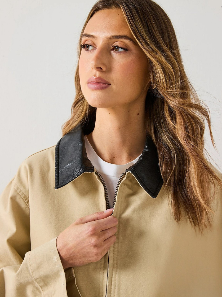 MARAIS | VESTE INTEMPORELLE À COL CONTRASTANT